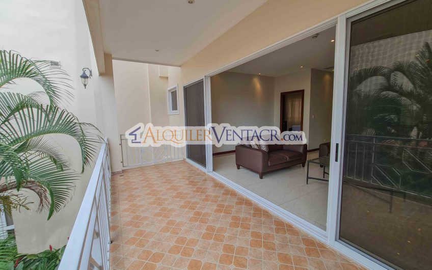 Lujoso apartamento amueblado de 2 habit. en San Rafael Escazú