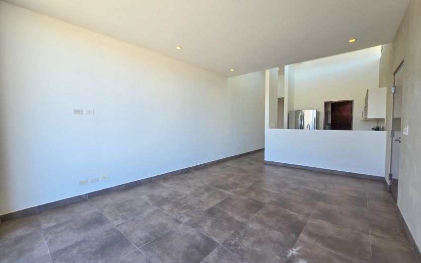 The Ivy Guachipelín Escazú! Apartamento de un nivel con terrazas y vista