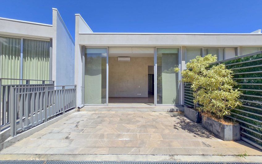 The Ivy Guachipelín Escazú! Apartamento de un nivel con terrazas y vista