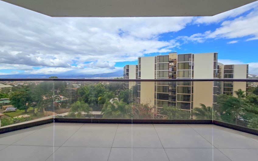 Apartamento de 330 m2 con full vista en Bello Horizonte Escazú