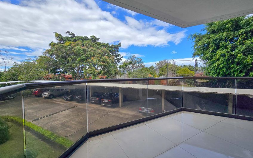 Lujoso apartamento de 315 m2 en Bello Horizonte Escazú