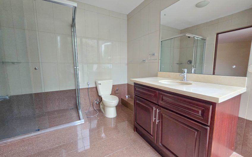 Lujoso apartamento de 315 m2 en Bello Horizonte Escazú