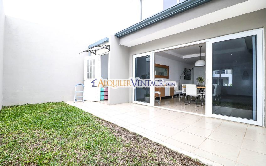 Río Palma Guachipelín Escazú! Condo con piscina / Gym / Cancha tenis